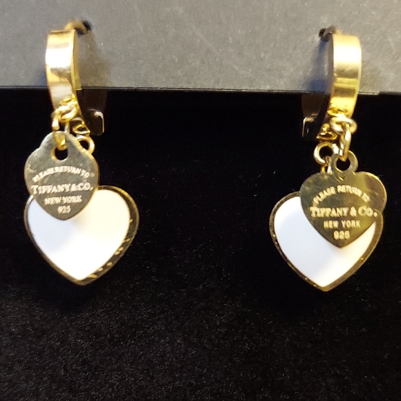 BUNDLE Gold Tone Heart Earrings - Picture 1 of 5